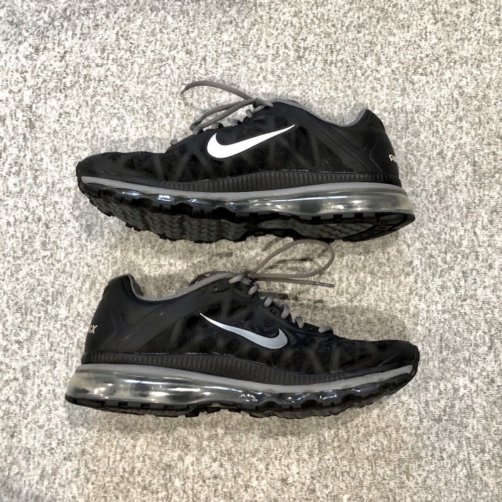 Nike Air Max 2011 sneakers - 429889-010